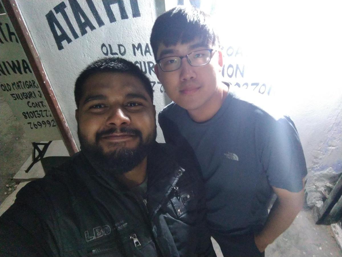 Atathi Niwas Guest House For Backpackers And Travellers Shiliguri Exterior foto